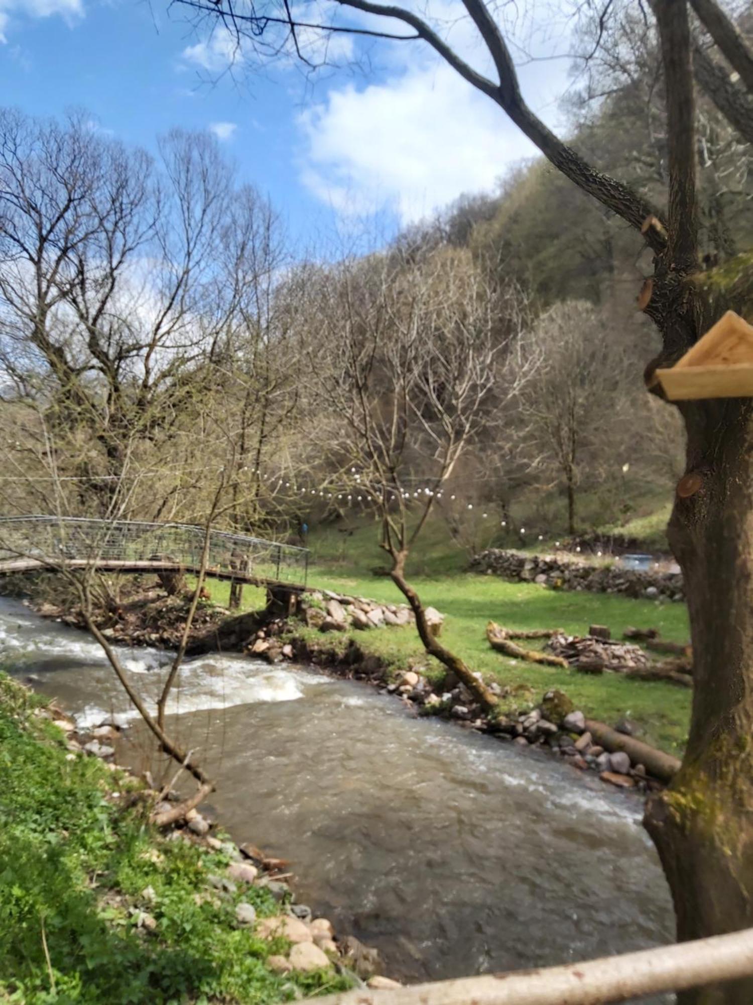 Valley Park Dilidzjan Buitenkant foto
