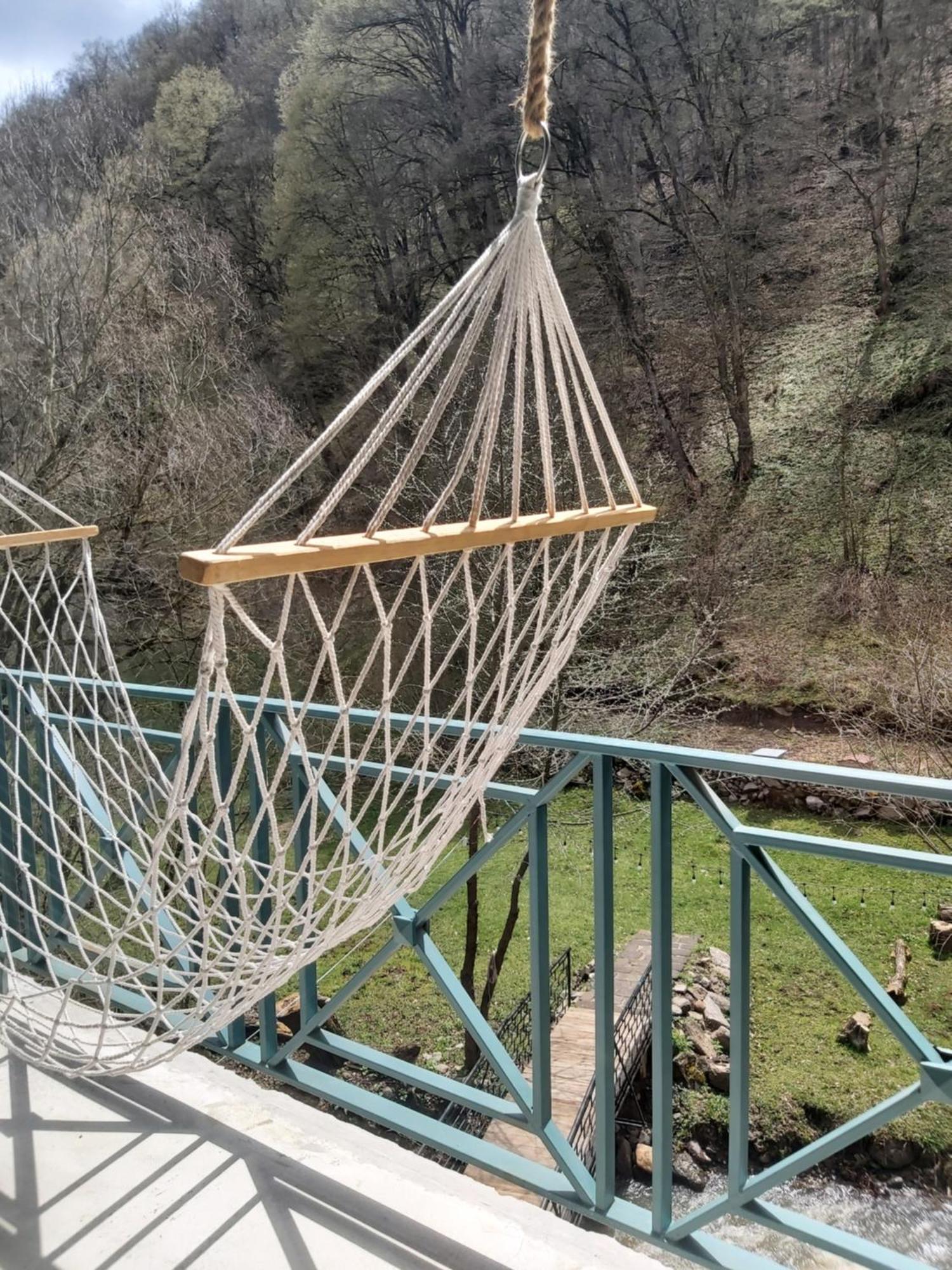 Valley Park Dilidzjan Buitenkant foto